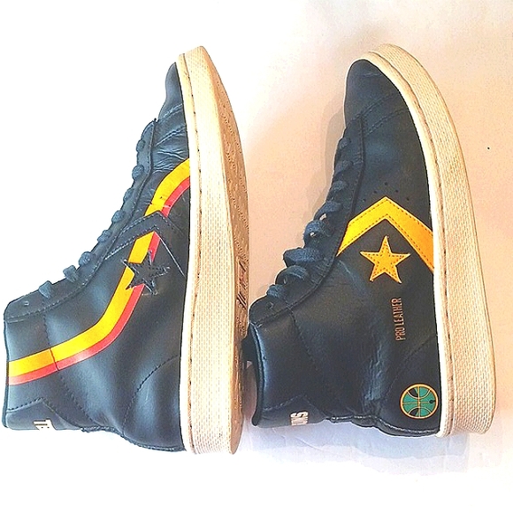 CONVERSE All Star Rayguns/Roswell Pro Leather Black Sneakers Kids Size 5 - Picture 6 of 12